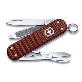   Victorinox Classic SD Precious Alox ajándék gravírozással| Zsebkés Hazel Brown - 0.6221.4011G
